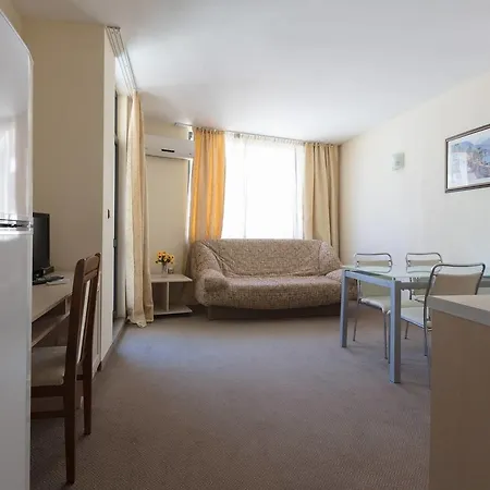 Apartment 1bedroom W Balcony &kitchen+washer❤we❤ *